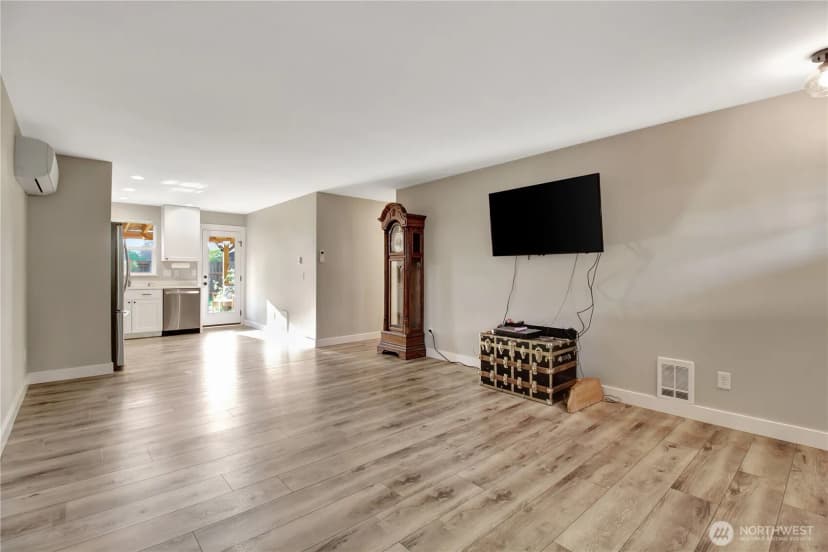 Property photo for 915 Givens Avenue, Darrington photo 5