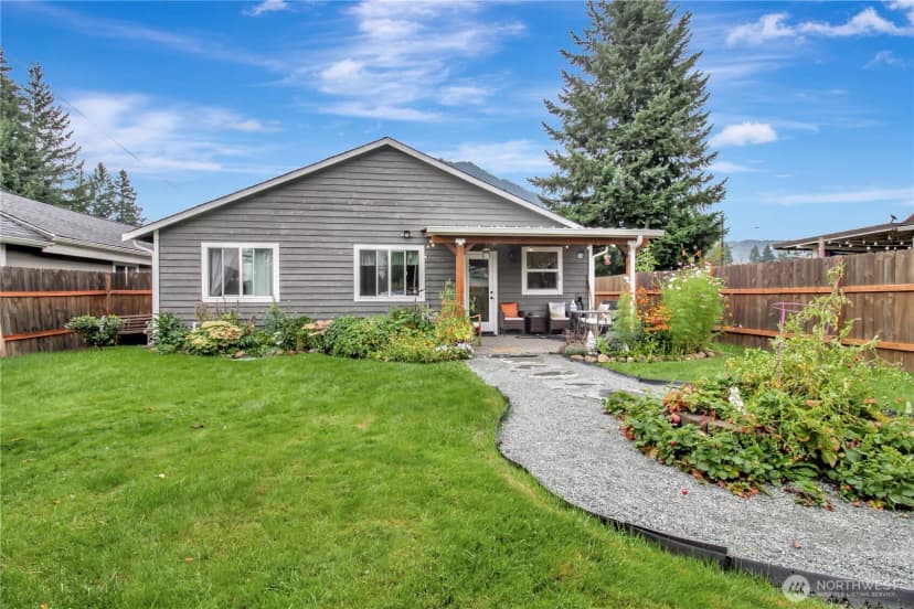 Property photo for 915 Givens Avenue, Darrington photo 27