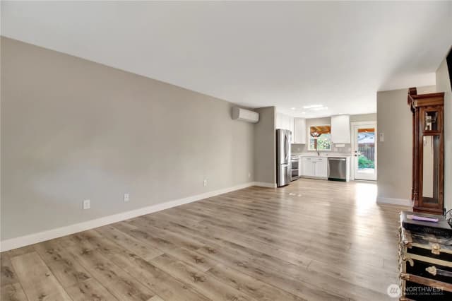 Property photo for 915 Givens Avenue, Darrington photo 4