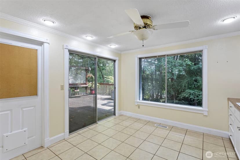Property photo for 4613 Basswood Court Se, Port Orchard photo 10