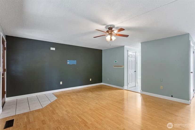 Property photo for 4613 Basswood Court Se, Port Orchard photo 6