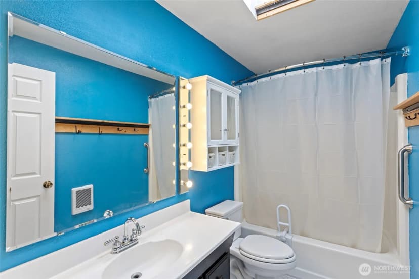 Property photo for 4613 Basswood Court Se, Port Orchard photo 11