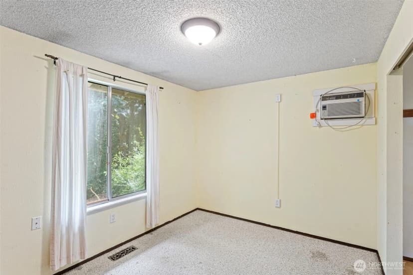 Property photo for 4613 Basswood Court Se, Port Orchard photo 14
