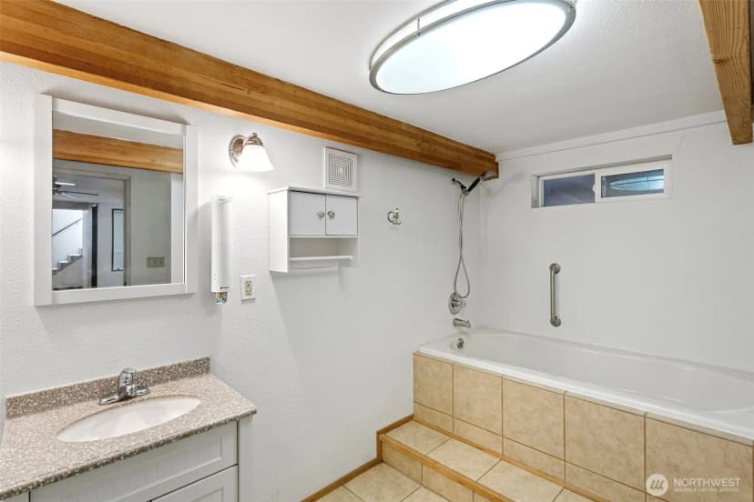Property photo for 4613 Basswood Court Se, Port Orchard photo 24