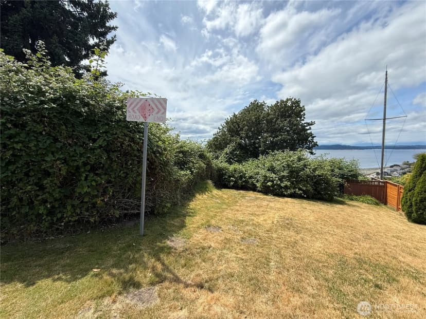 Property photo for 37 Xx 59th Avenue Sw, Seattle photo 2
