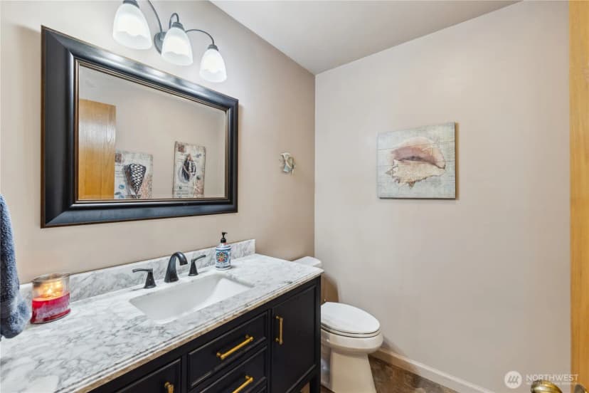 Property photo for 2016 Piper Circle, Anacortes photo 20