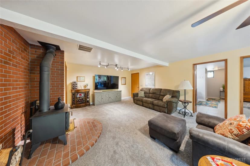 Property photo for 2016 Piper Circle, Anacortes photo 23