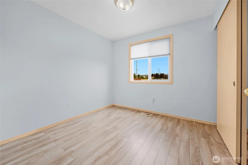Property photo for 15117 45th Drive Ne, Marysville photo 13
