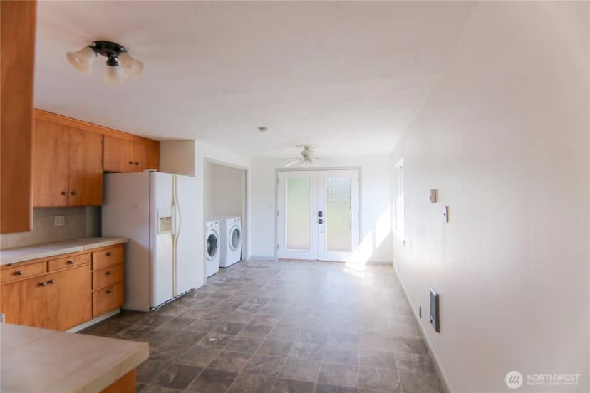 Property photo for 6825 S Lawrence Street, Tacoma photo 12