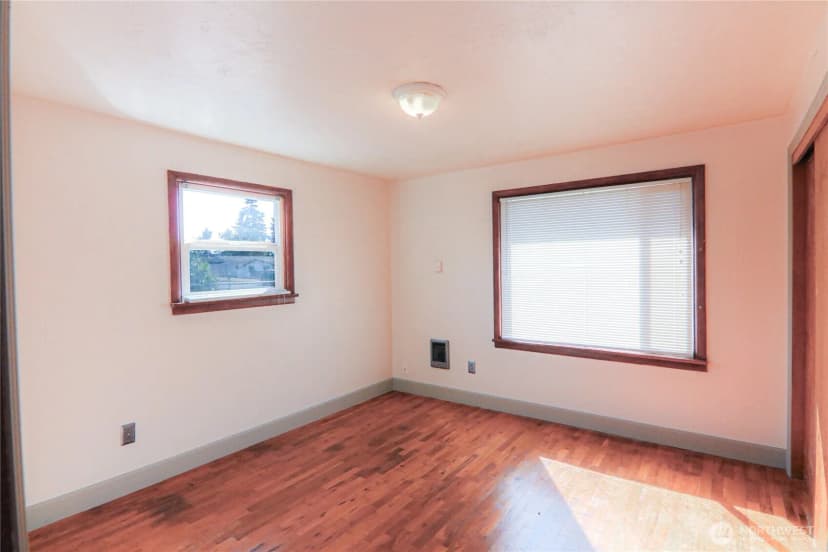 Property photo for 6825 S Lawrence Street, Tacoma photo 9