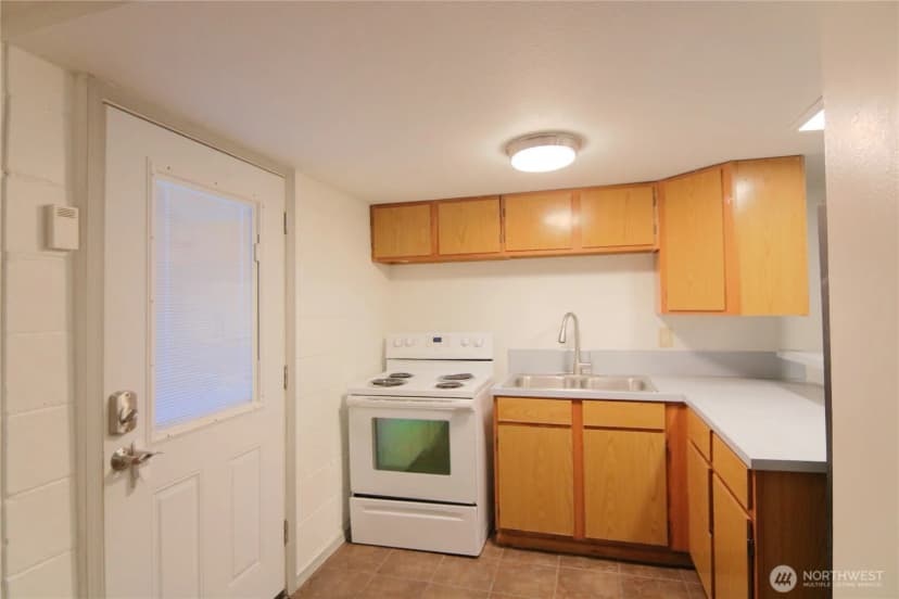 Property photo for 6825 S Lawrence Street, Tacoma photo 20