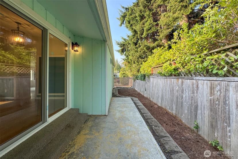 Property photo for 1405 W 10th Street, Port Angeles photo 19