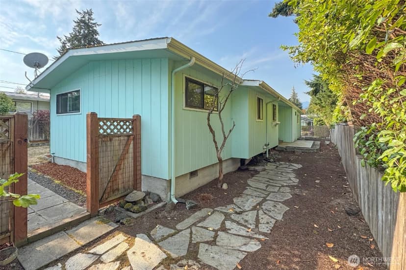 Property photo for 1405 W 10th Street, Port Angeles photo 35