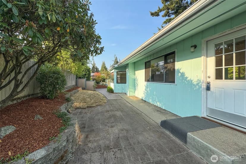 Property photo for 1405 W 10th Street, Port Angeles photo 12