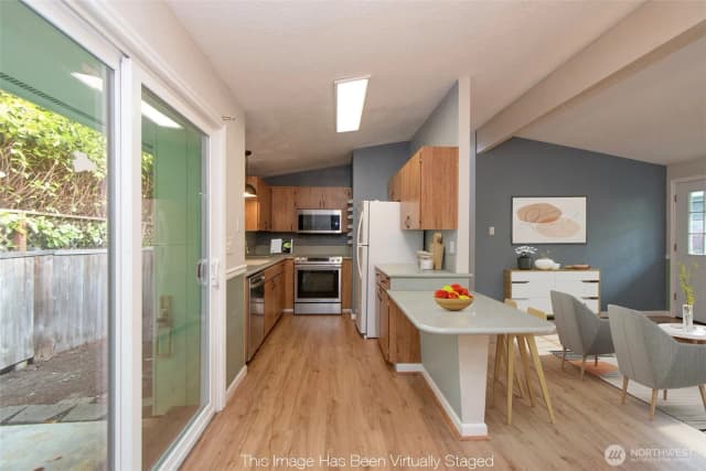Property photo for 1405 W 10th Street, Port Angeles photo 5