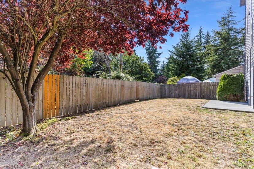Property photo for 14011 Roosevelt Way N, Seattle photo 25