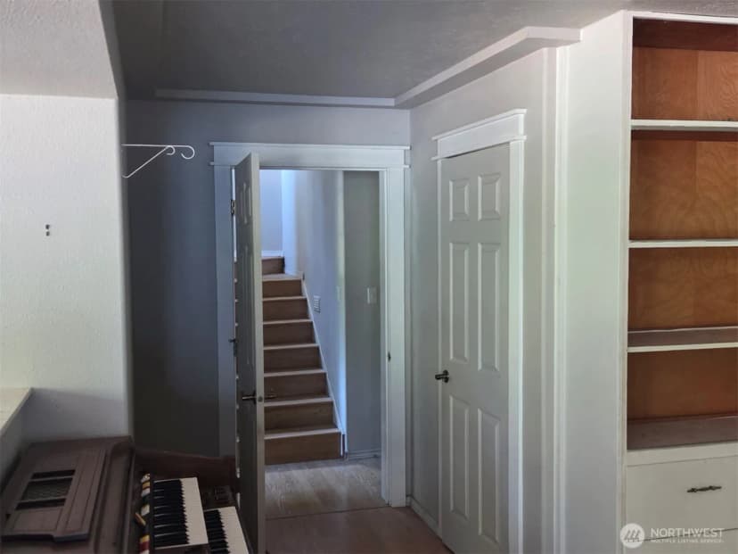 Property photo for 137 Camre Lane, Centralia photo 14