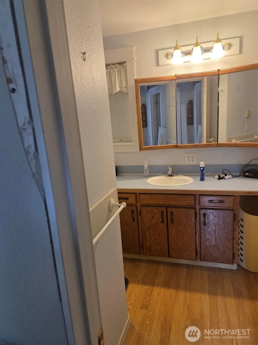 Property photo for 137 Camre Lane, Centralia photo 17