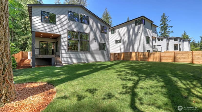Property photo for 1542 213th Court Ne, Sammamish photo 34