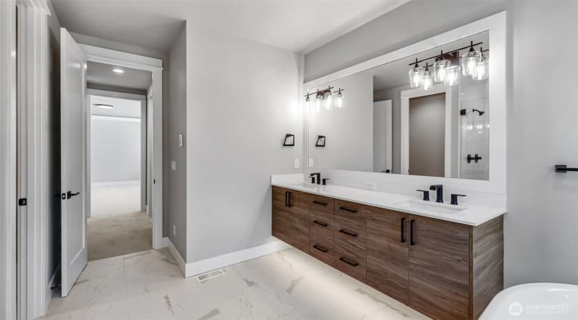 Property photo for 1542 213th Court Ne, Sammamish photo 23