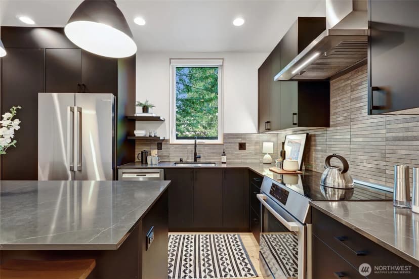 Property photo for 4869 35th Avenue S, Seattle photo 12