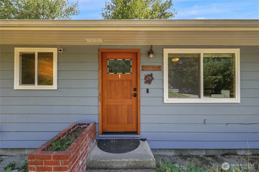 Property photo for 9620 State Route 530 Ne, Arlington photo 4
