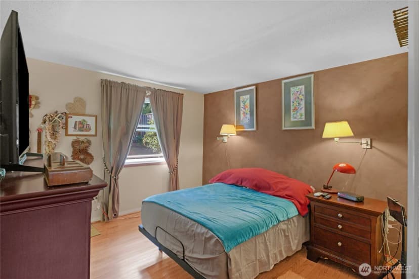 Property photo for 15931 Se 1st Street, Bellevue photo 14
