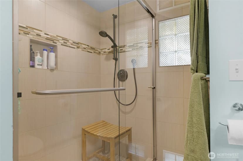 Property photo for 15931 Se 1st Street, Bellevue photo 19