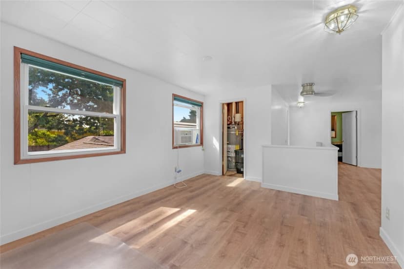 Property photo for 15931 Se 1st Street, Bellevue photo 25