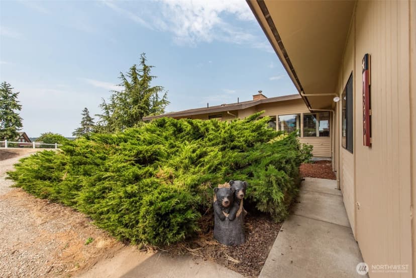 Property photo for 1366 W Sequim Bay Road, Sequim photo 6