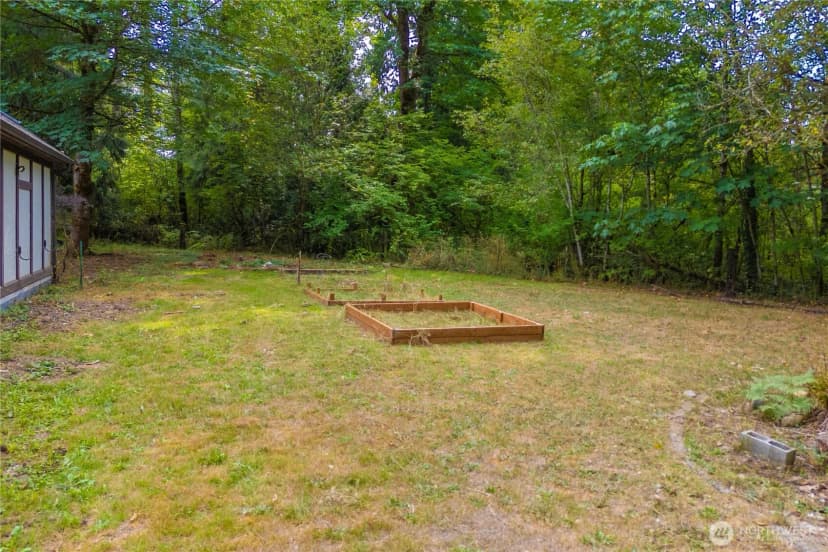 Property photo for 30717 120th Avenue E, Graham photo 37