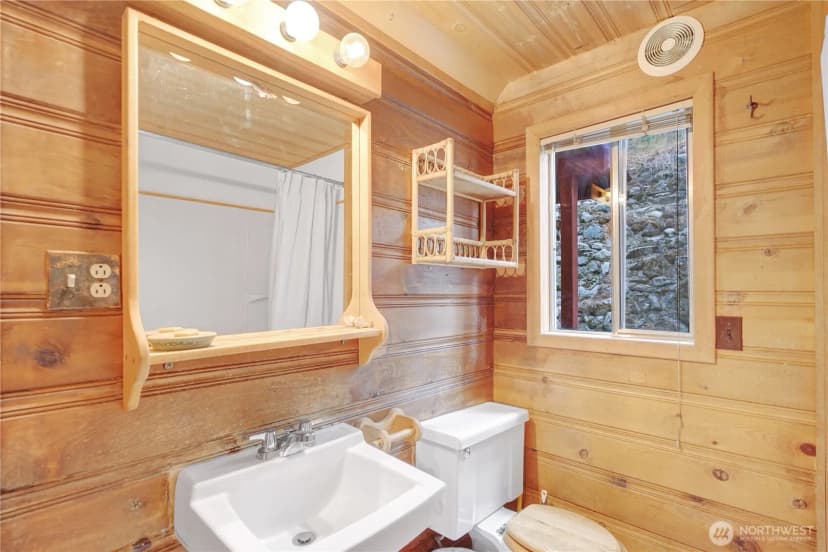Property photo for 7106 Icicle Rd, Leavenworth photo 15