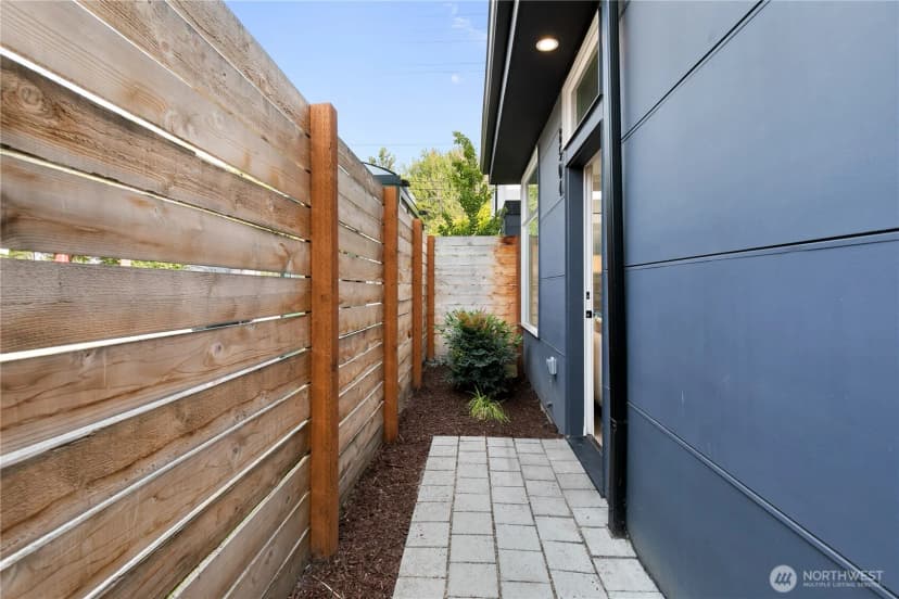 Property photo for 8504 8th Avenue S, Seattle photo 16