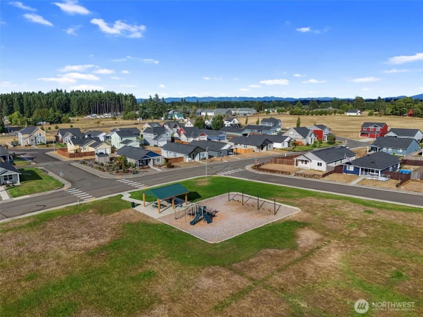Property photo for 707 Cardinal Avenue, Winlock photo 32