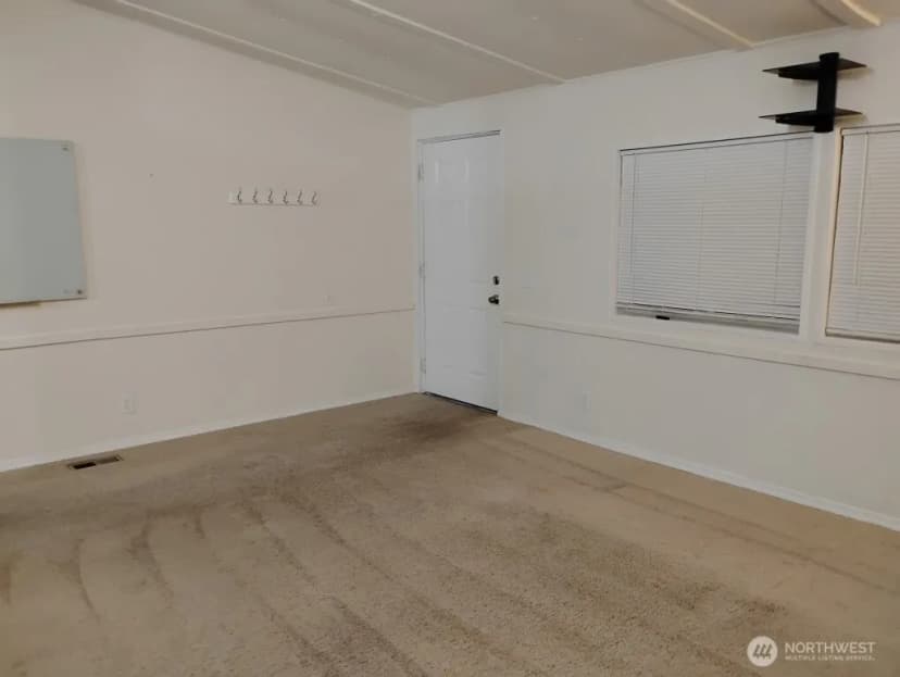 Property photo for 15405 Se 310th Street, Kent photo 17