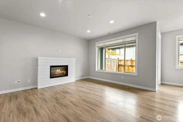 Property photo for 10446 10th Street Court E, Edgewood photo 3