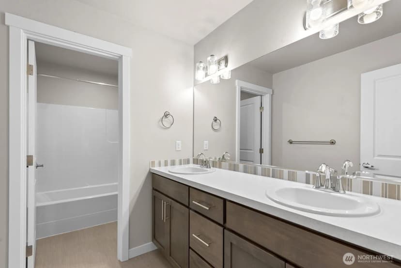 Property photo for 10446 10th Street Court E, Edgewood photo 30