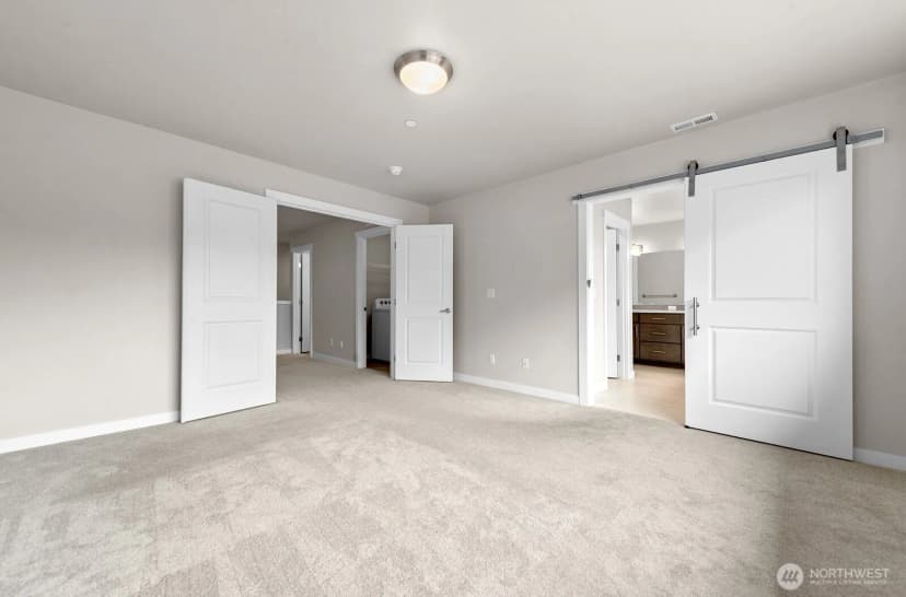 Property photo for 10446 10th Street Court E, Edgewood photo 24