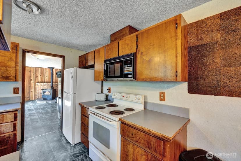 Property photo for 31119 5th Avenue S, Federal Way photo 6
