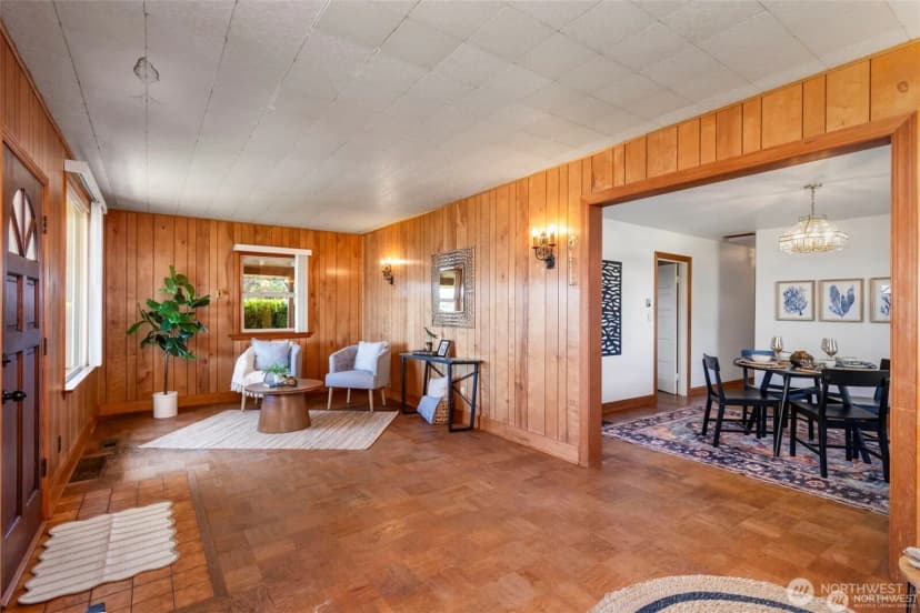 Property photo for 26005 Washington Boulevard Ne, Kingston photo 14