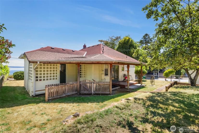 Property photo for 26005 Washington Boulevard Ne, Kingston photo 31
