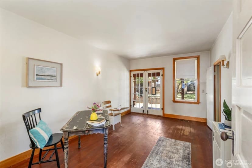Property photo for 26005 Washington Boulevard Ne, Kingston photo 27