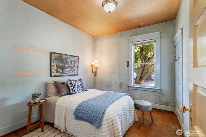 Property photo for 26005 Washington Boulevard Ne, Kingston photo 25