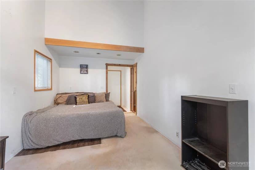 Property photo for 17148 Russian Hill Lane Se, Rainier photo 17
