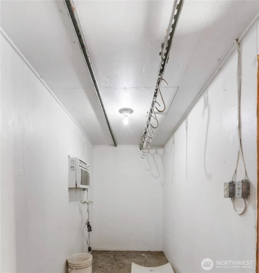 Property photo for 17148 Russian Hill Lane Se, Rainier photo 40