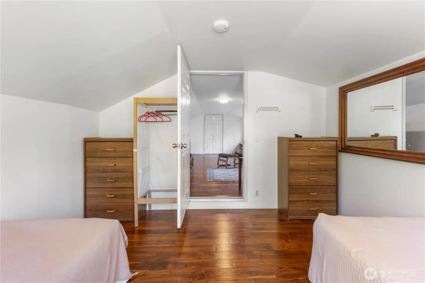 Property photo for 17148 Russian Hill Lane Se, Rainier photo 30