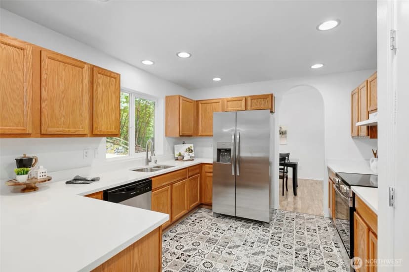 Property photo for 3910 E Sandbar Court, Port Orchard photo 11