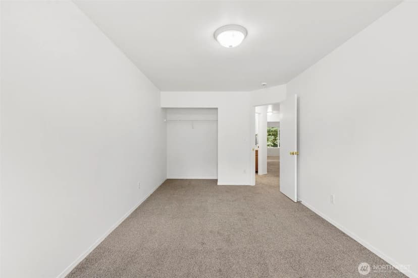 Property photo for 3910 E Sandbar Court, Port Orchard photo 27