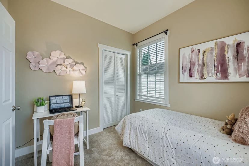 Property photo for 25813 Lawson Street, Black Diamond photo 21