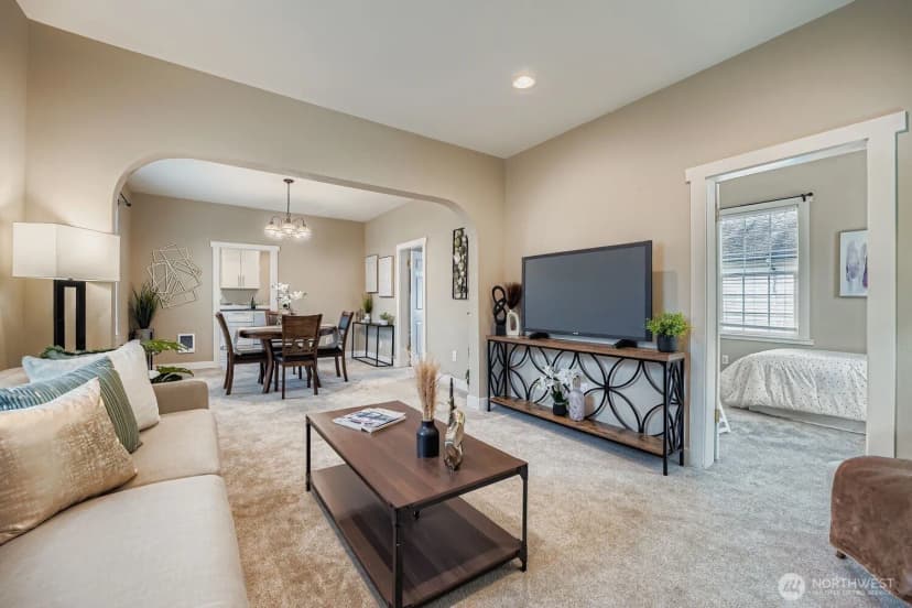 Property photo for 25813 Lawson Street, Black Diamond photo 6